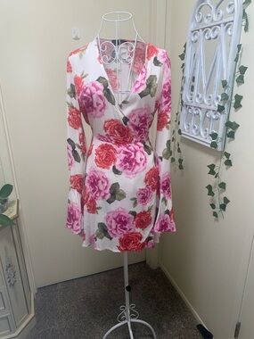 Forever 21 White Floral Mini Dress with Pink and Red Roses